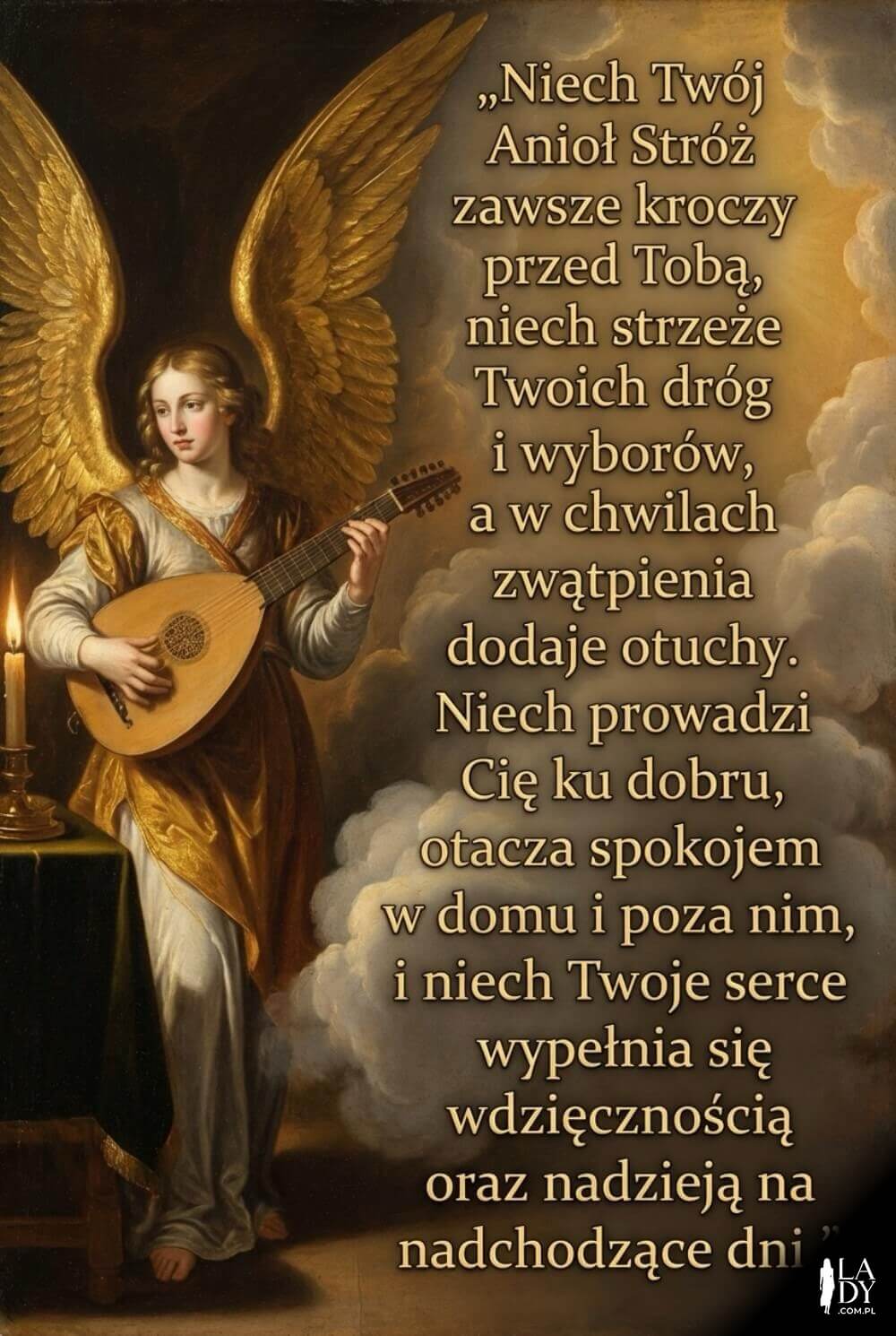 Barokowy anioł ze złoconymi skrzydłami i długim, czytelnym błogosławieństwem o Aniele Stróżu.