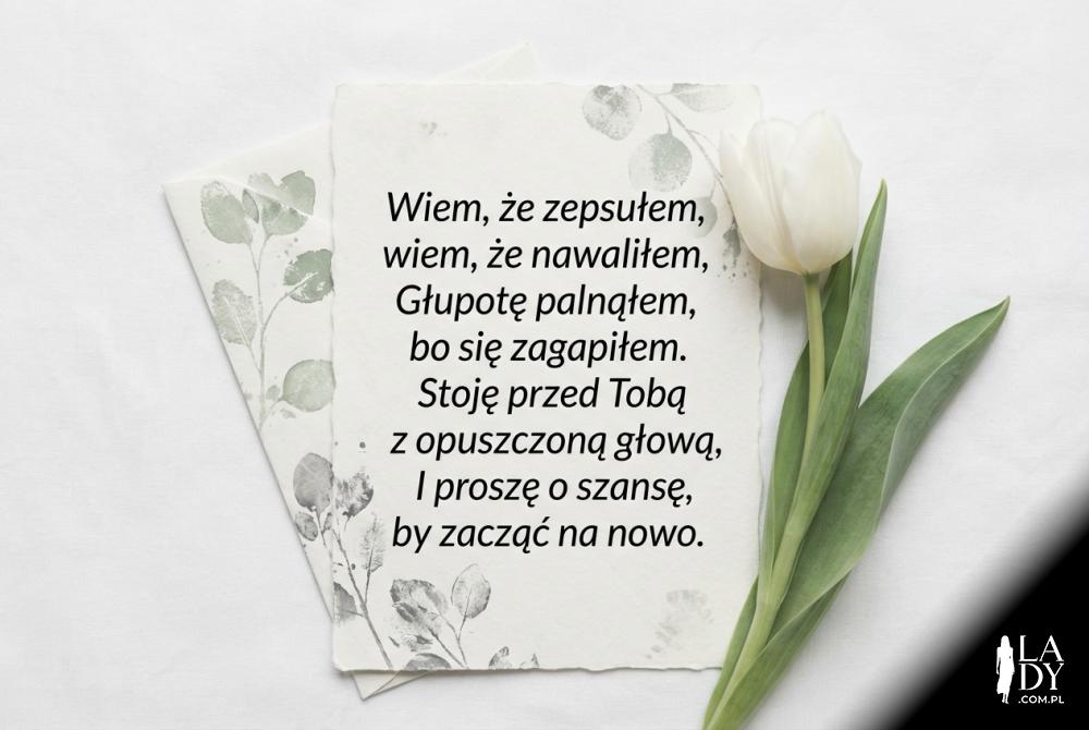 Wierszyk na przeprosiny dla żony z białym kwiatem